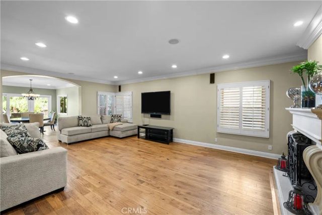 10909 Willowbrae Avenue, Chatsworth, CA 91311