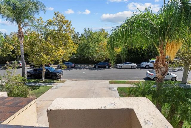 10909 Willowbrae Avenue, Chatsworth, CA 91311
