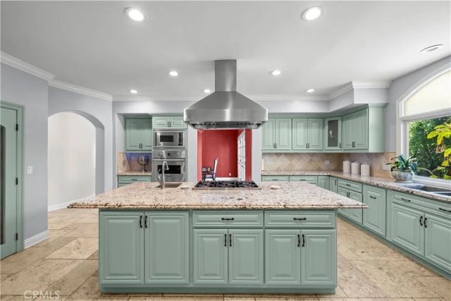 10909 Willowbrae Avenue, Chatsworth, CA 91311
