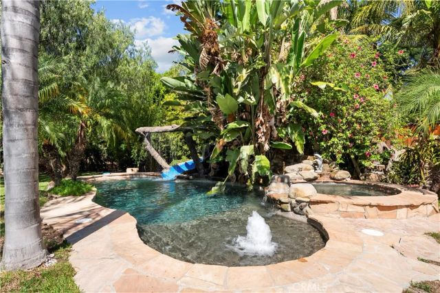 10909 Willowbrae Avenue, Chatsworth, CA 91311