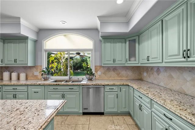 10909 Willowbrae Avenue, Chatsworth, CA 91311