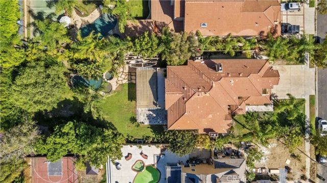 10909 Willowbrae Avenue, Chatsworth, CA 91311