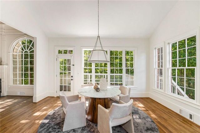5135 Falcon Chase Lane NE, Sandy Springs, GA 30342