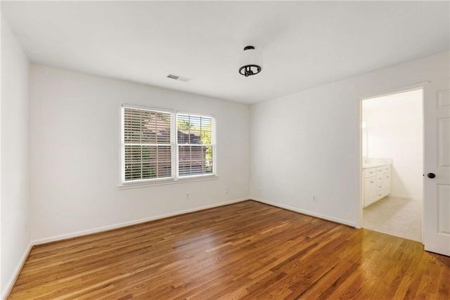 5135 Falcon Chase Lane NE, Sandy Springs, GA 30342