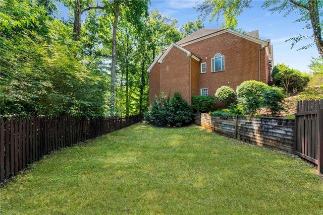5135 Falcon Chase Lane NE, Sandy Springs, GA 30342