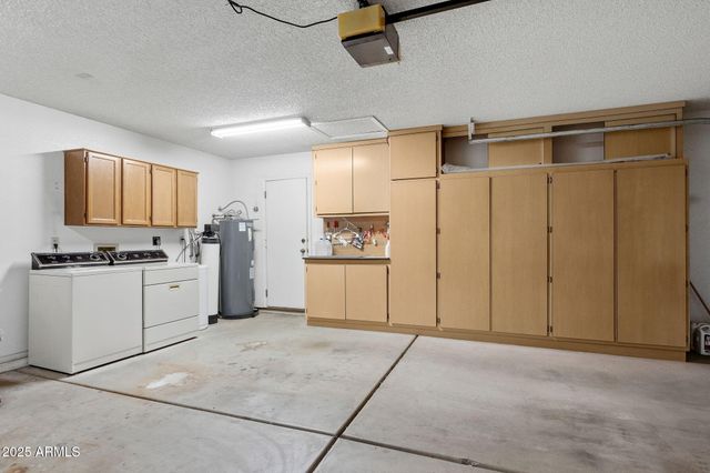 2736 LEISURE WORLD --, Mesa, AZ 85206