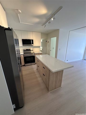 2651 Kuilei Street B84, Honolulu, HI 96826