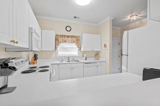 5750 Oyster Catcher Dr Unit 434, North Myrtle Beach, SC 29582