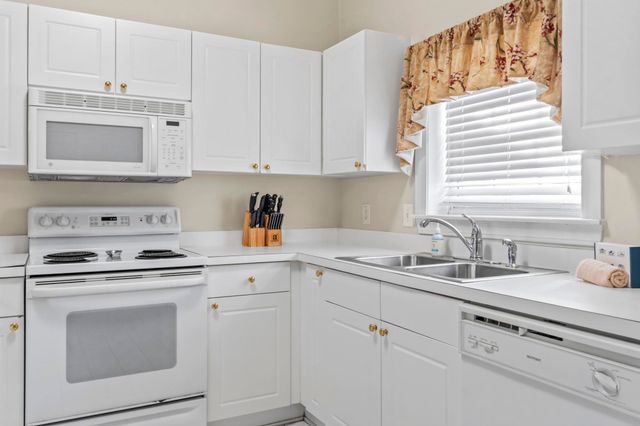 5750 Oyster Catcher Dr Unit 434, North Myrtle Beach, SC 29582