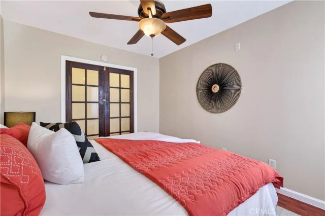 1899 Gladys Avenue, Signal Hill, CA 90755