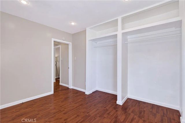 1899 Gladys Avenue, Signal Hill, CA 90755