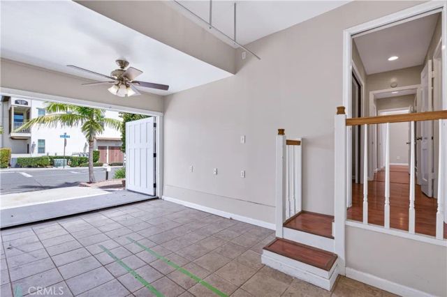 1899 Gladys Avenue, Signal Hill, CA 90755