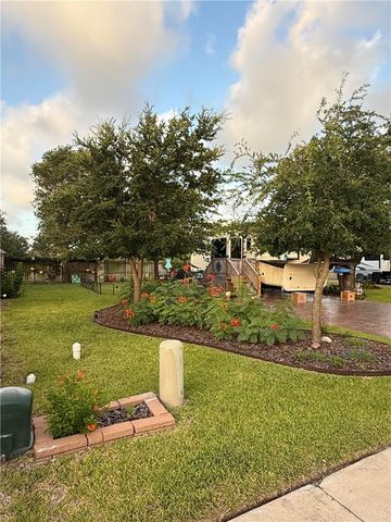 55 Augusta Circ, Aransas Pass, TX 78336