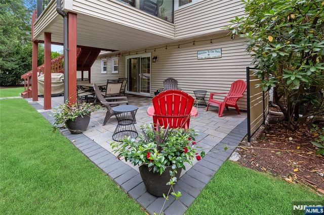 2 Benson Avenue, Westwood, NJ 07675