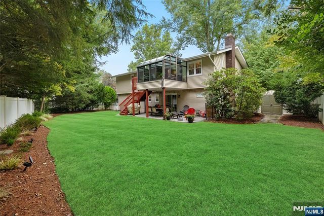 2 Benson Avenue, Westwood, NJ 07675