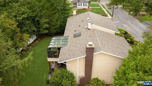 2 Benson Avenue, Westwood, NJ 07675