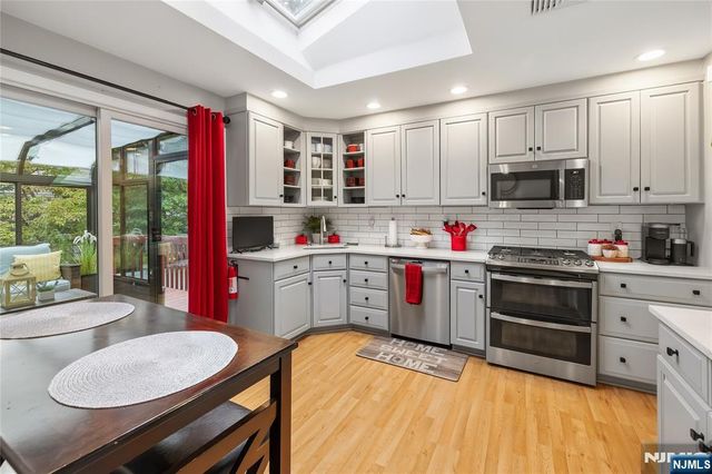 2 Benson Avenue, Westwood, NJ 07675
