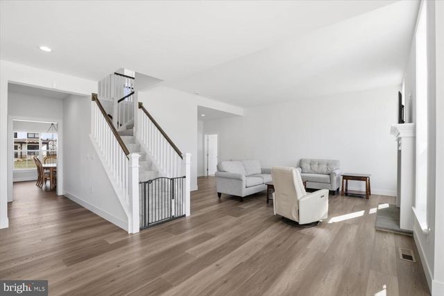 525 BREEZEWOOD LN, Annville, PA 17003