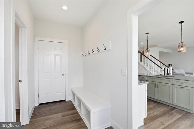 525 BREEZEWOOD LN, Annville, PA 17003