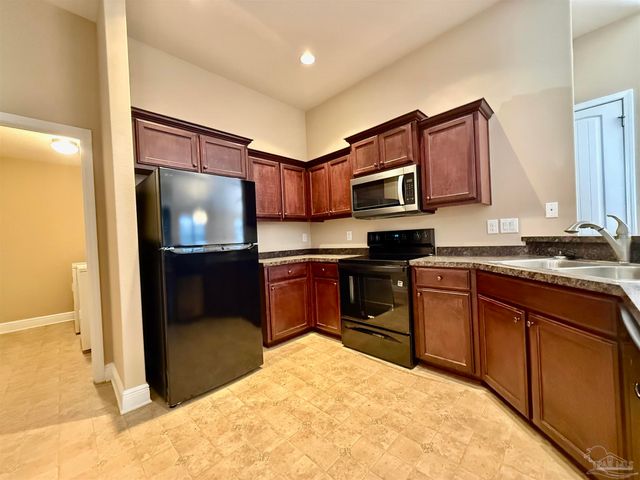 3324 Wasatch Range Loop, Pensacola, FL 32526