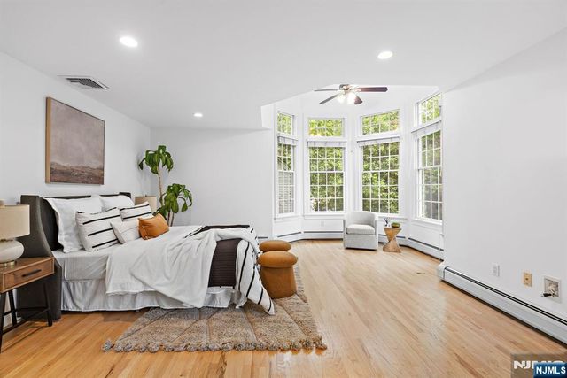 830 Summit Avenue, River Edge, NJ 07661
