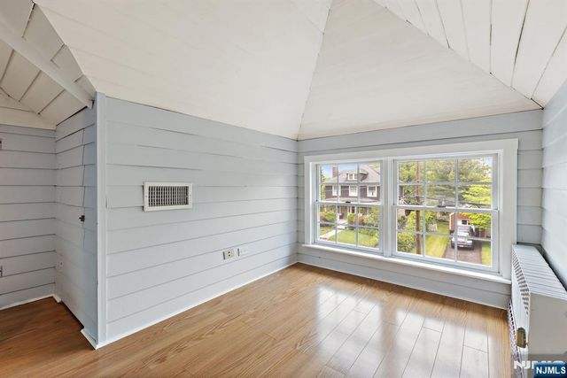 830 Summit Avenue, River Edge, NJ 07661