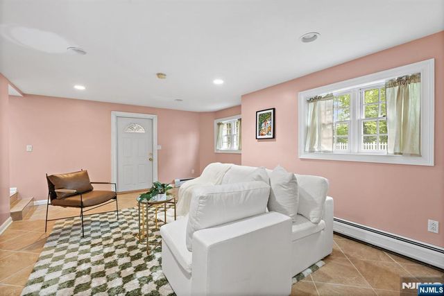 830 Summit Avenue, River Edge, NJ 07661