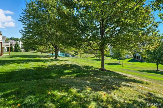 120 River Breeze Way, St Louis, MO 63129