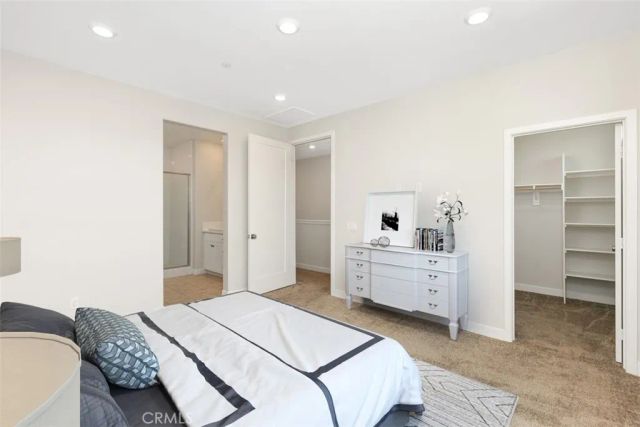 264 Merit, Irvine, CA 92618