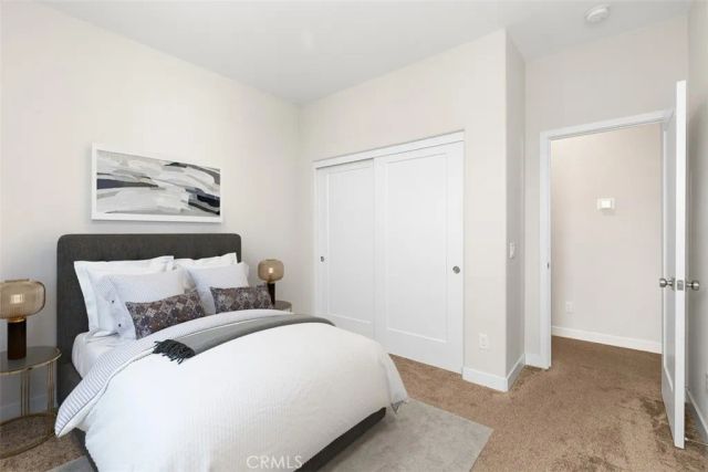 264 Merit, Irvine, CA 92618