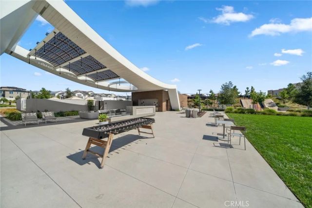 264 Merit, Irvine, CA 92618