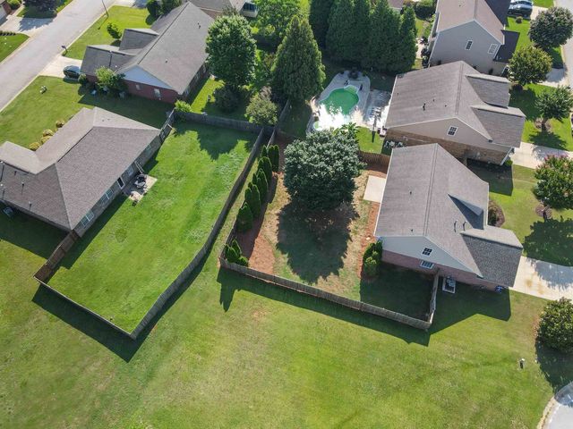 436 W Rustling Leaves Lane, Roebuck, SC 29376