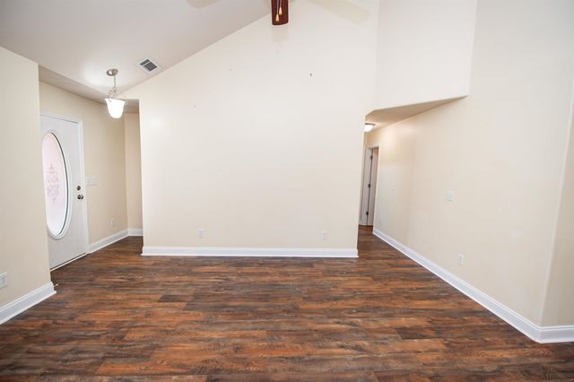 436 W Rustling Leaves Lane, Roebuck, SC 29376