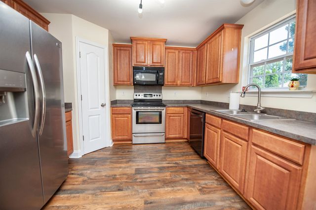 436 W Rustling Leaves Lane, Roebuck, SC 29376