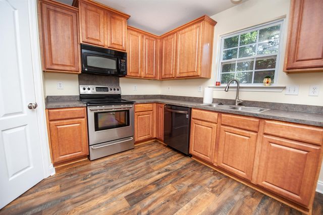 436 W Rustling Leaves Lane, Roebuck, SC 29376
