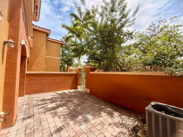 14363 SW 11th Street 2603, Pembroke Pines, FL 33027