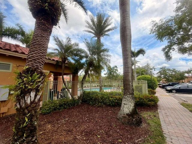 14363 SW 11th Street 2603, Pembroke Pines, FL 33027