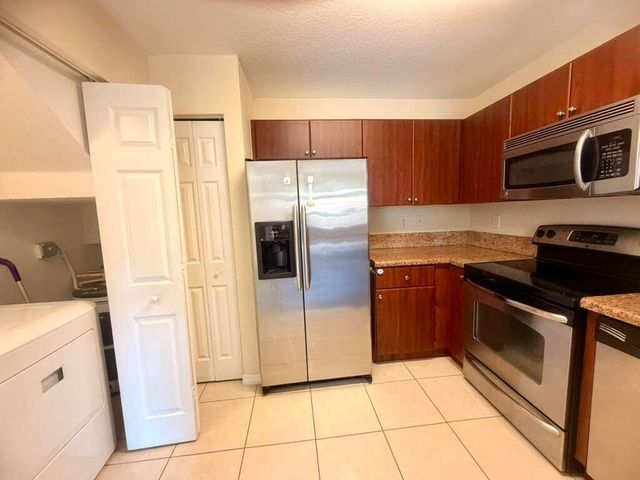 14363 SW 11th Street 2603, Pembroke Pines, FL 33027