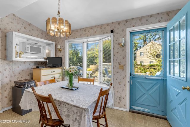 61 Broadway Road, Freehold, NJ 07728