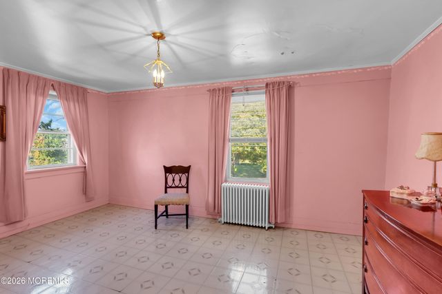 61 Broadway Road, Freehold, NJ 07728