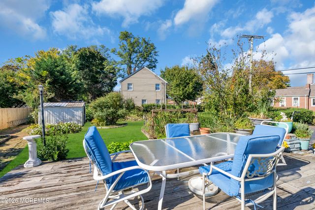 61 Broadway Road, Freehold, NJ 07728