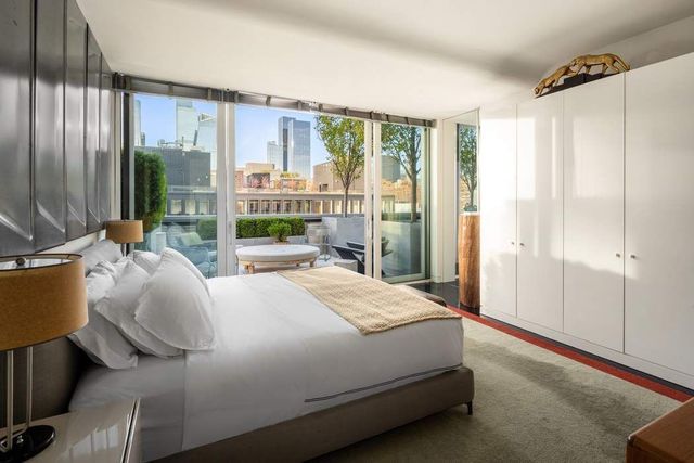 524 W 19th St Ph, New York City, NY 10011