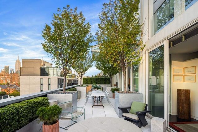 524 W 19th St Ph, New York City, NY 10011