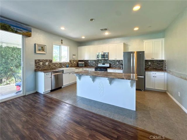 37184 Running Springs, Murrieta, CA 92563
