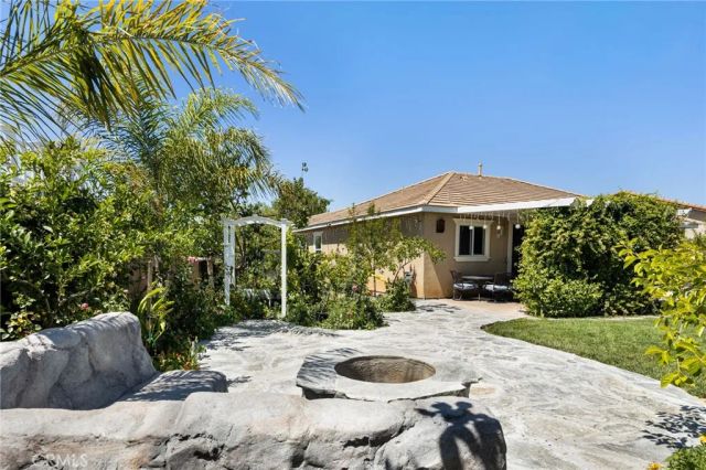 37184 Running Springs, Murrieta, CA 92563