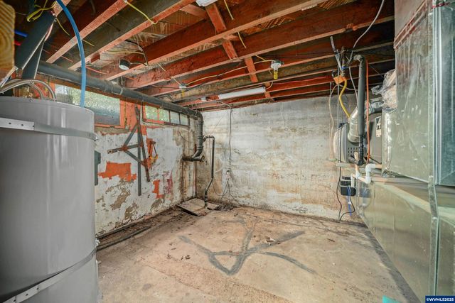 1859 State St, Salem, OR 97301