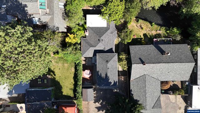 1859 State St, Salem, OR 97301