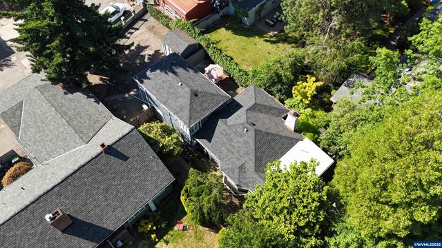 1859 State St, Salem, OR 97301