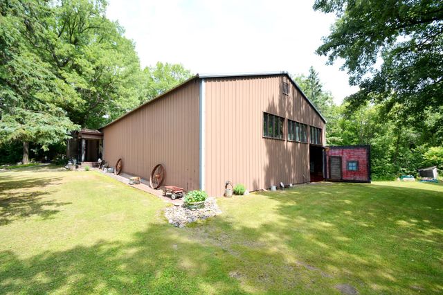 18752 US Highway 169, Milaca, MN 56353