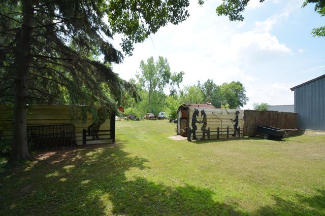 18752 US Highway 169, Milaca, MN 56353